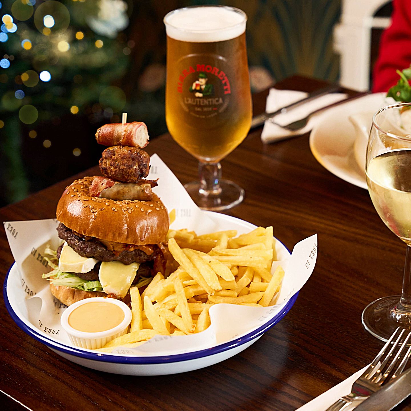 Festive Lunch & Dinner at The Coopers at Mansfield in Mansfield Woodhouse